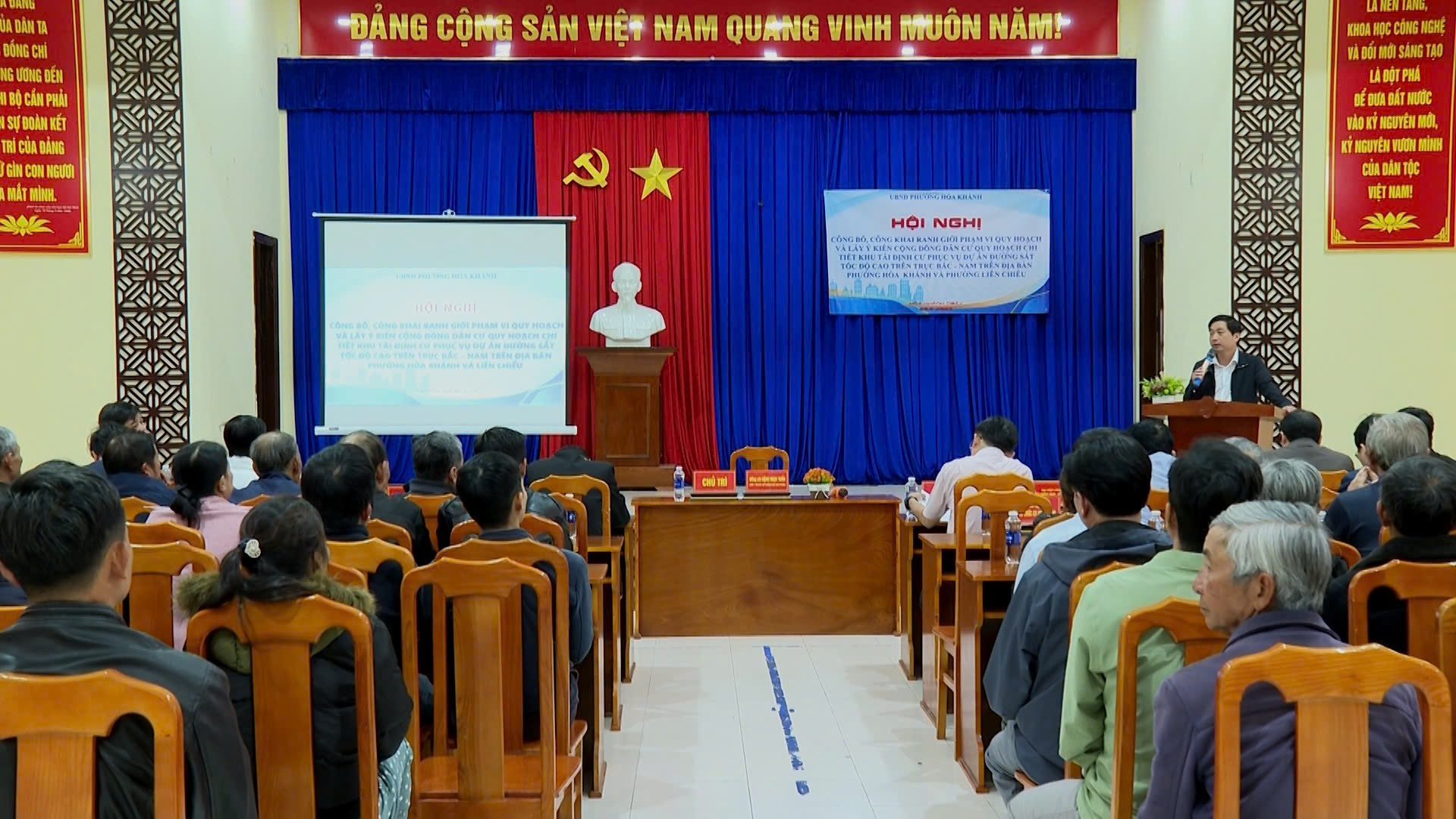 Phường Hòa Khánh công bố quy hoạch và lấy ý kiến cộng đồng dân cư về khu tái định cư phục vụ dự án đường sắt tốc độ cao trục Bắc – Nam